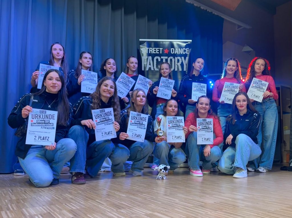 9ec2999216eb46a4afe8c160994f2988